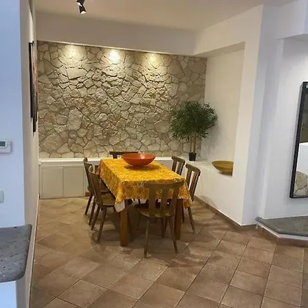 Apartment The Garden House Relax Rocca Di Papa